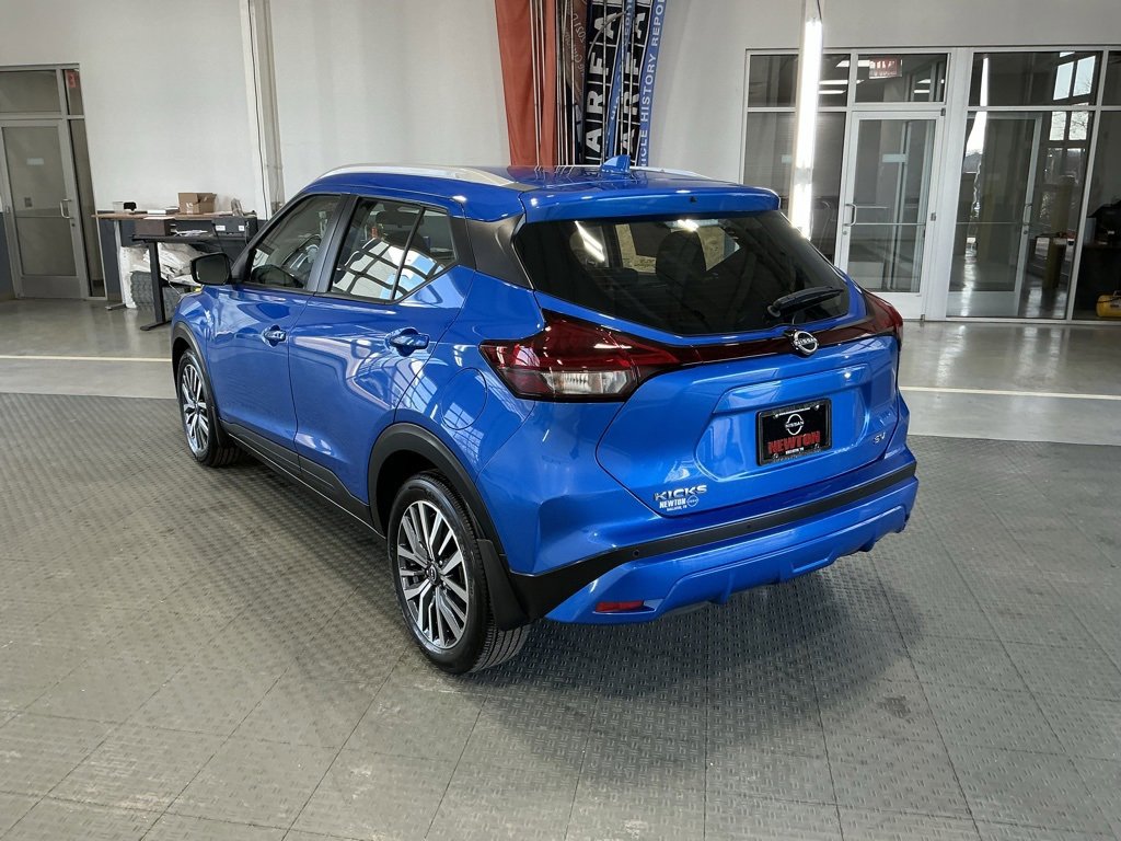 Used 2024 Nissan Kicks SV image 28