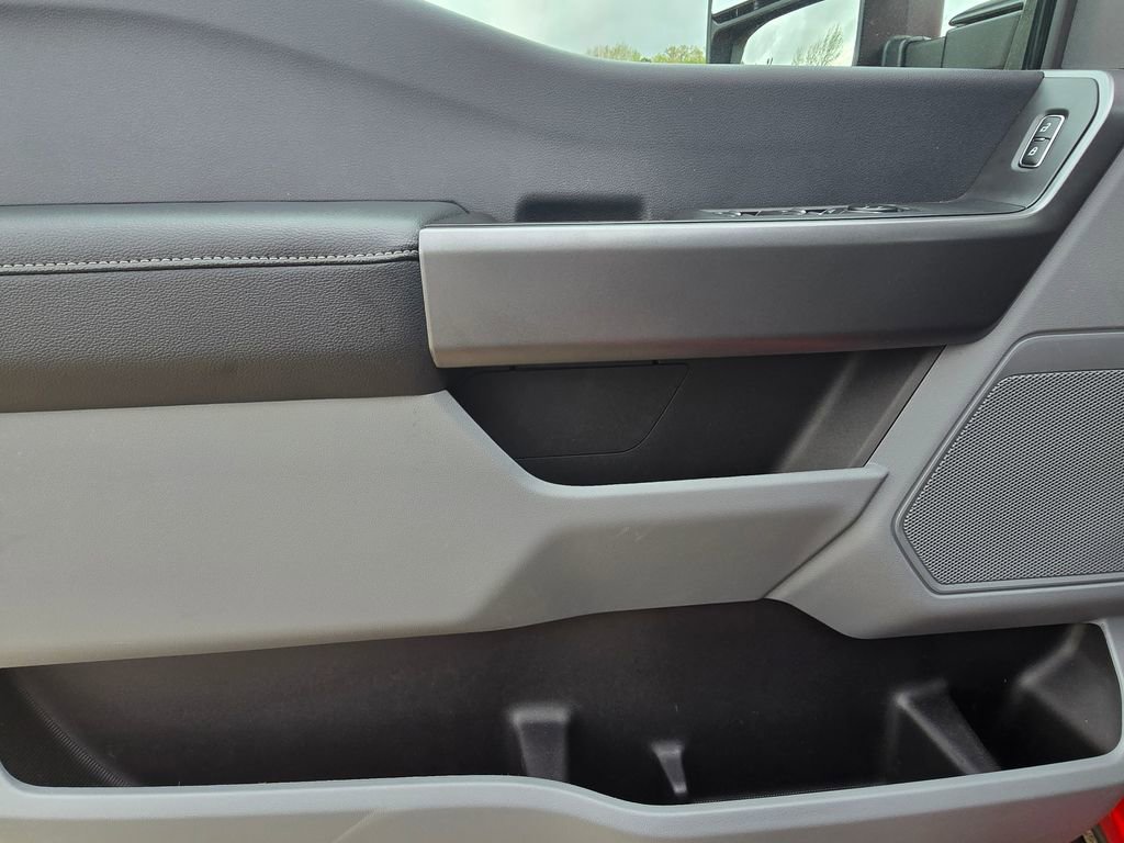 New 2026 Ford F250 XLT w/ Tremor Off-Road Package image 16