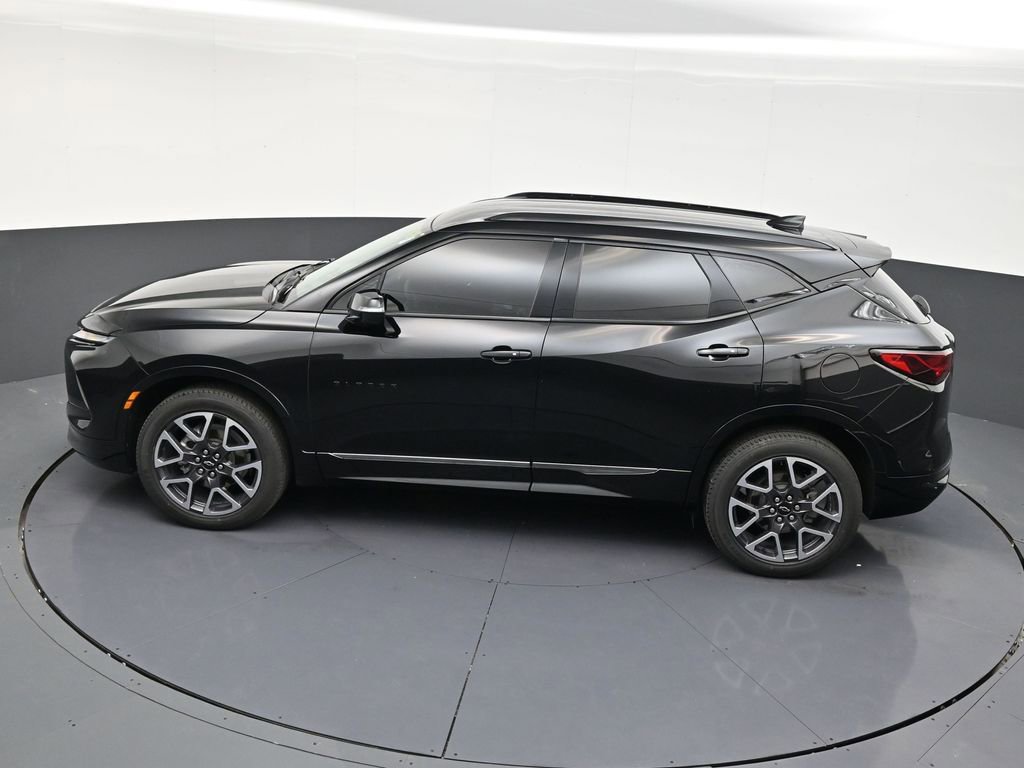 Used 2023 Chevrolet Blazer RS w/ Enhanced Convenience Package image 14