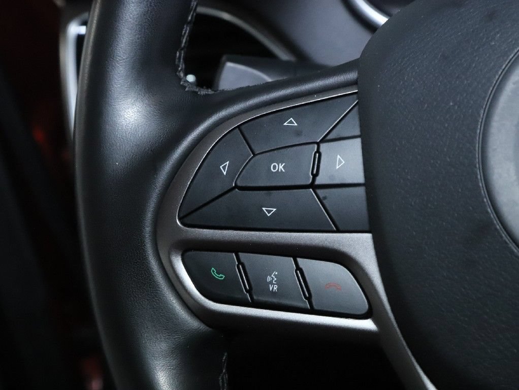 Used 2020 Jeep Cherokee Limited AWD/4WD image 23