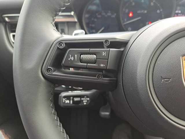 Certified 2023 Porsche Macan GTS image 31