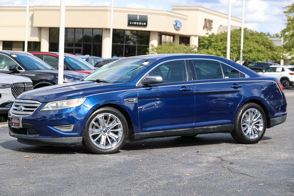 Used 2012 Ford Taurus Limited FWD image 16