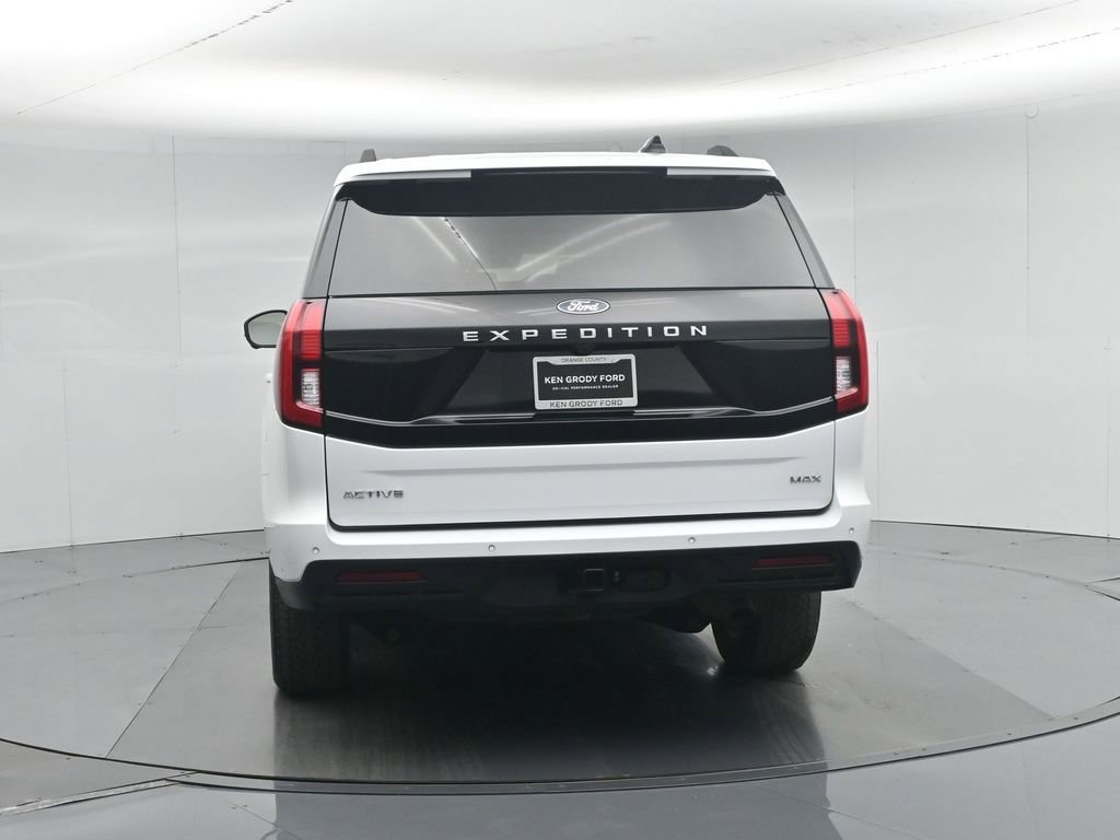 Used 2025 Ford Expedition Max Active AWD/4WD image 34