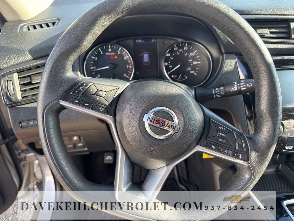 Used 2018 Nissan Rogue S image 13