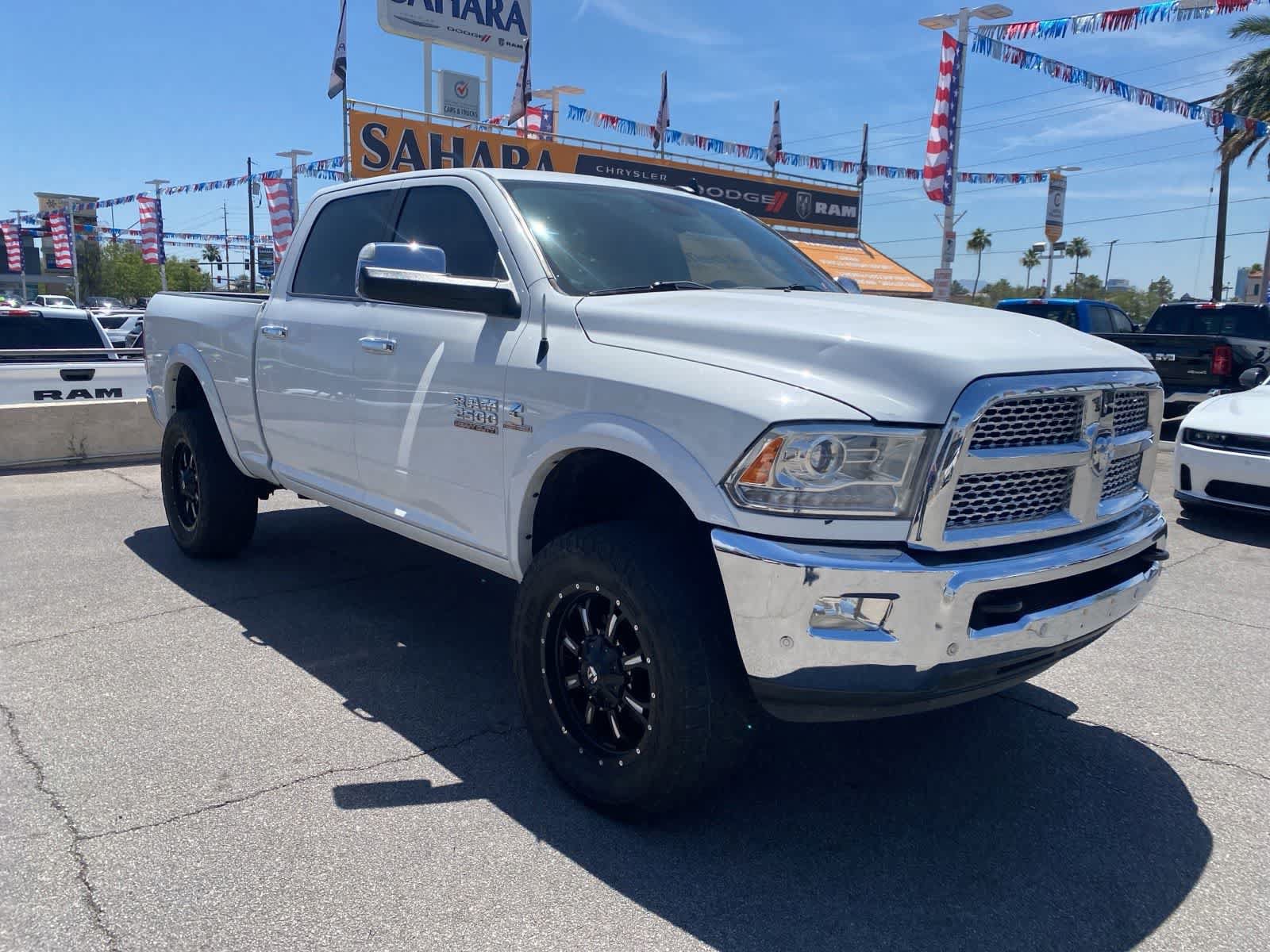 Used 2018 RAM 2500 Laramie AWD/4WD image 4