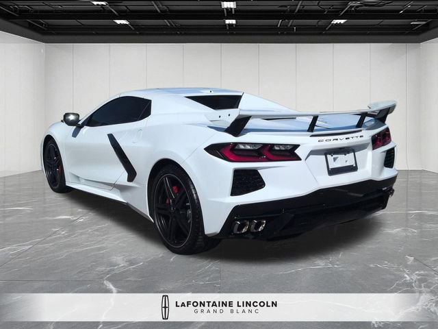 Used 2025 Chevrolet Corvette Stingray Preferred Conv w/ 2LT image 3
