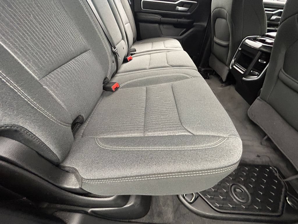 Used 2021 RAM 1500 Big Horn AWD/4WD image 30