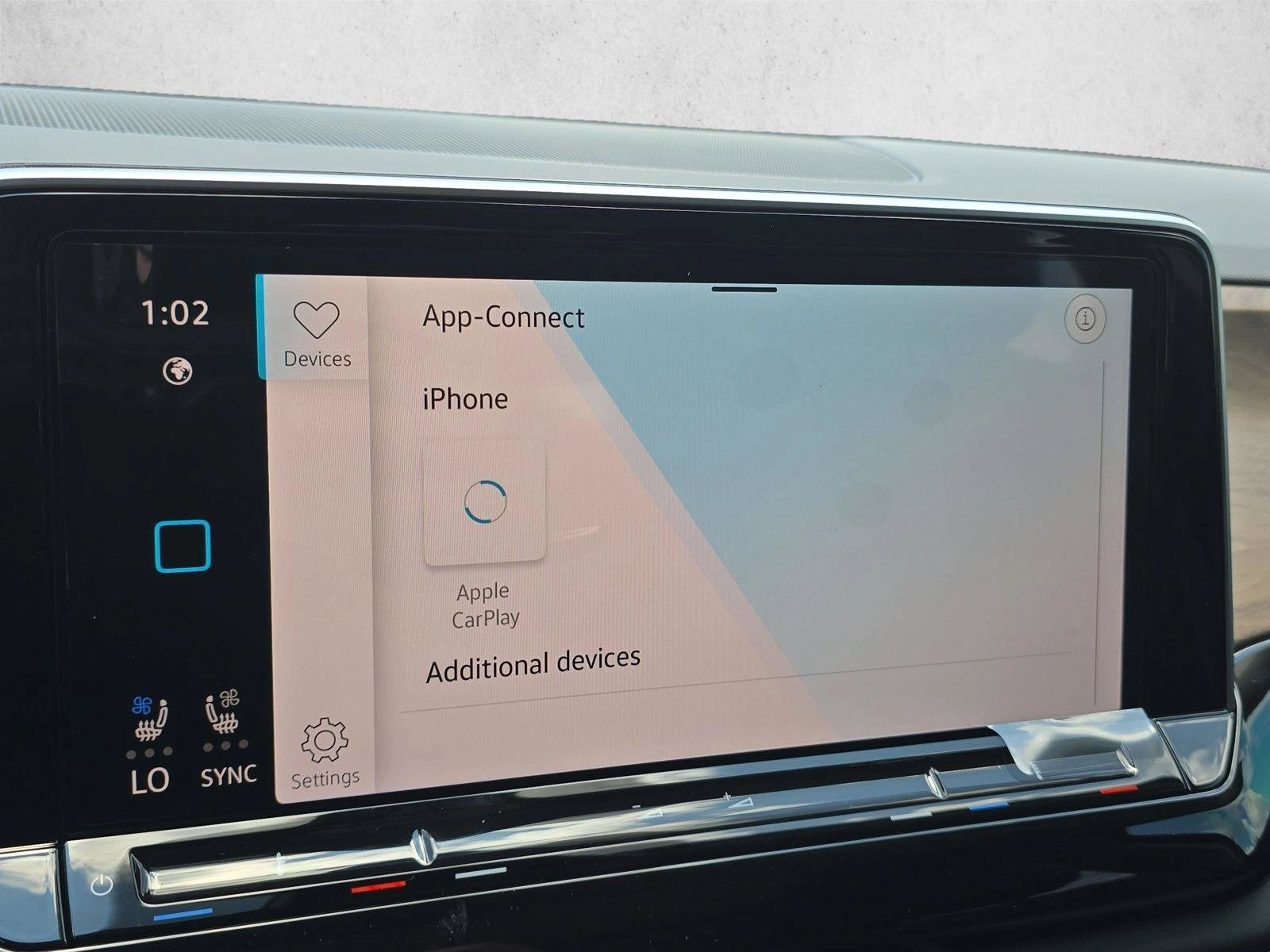 New 2026 Volkswagen Atlas SE FWD image 15