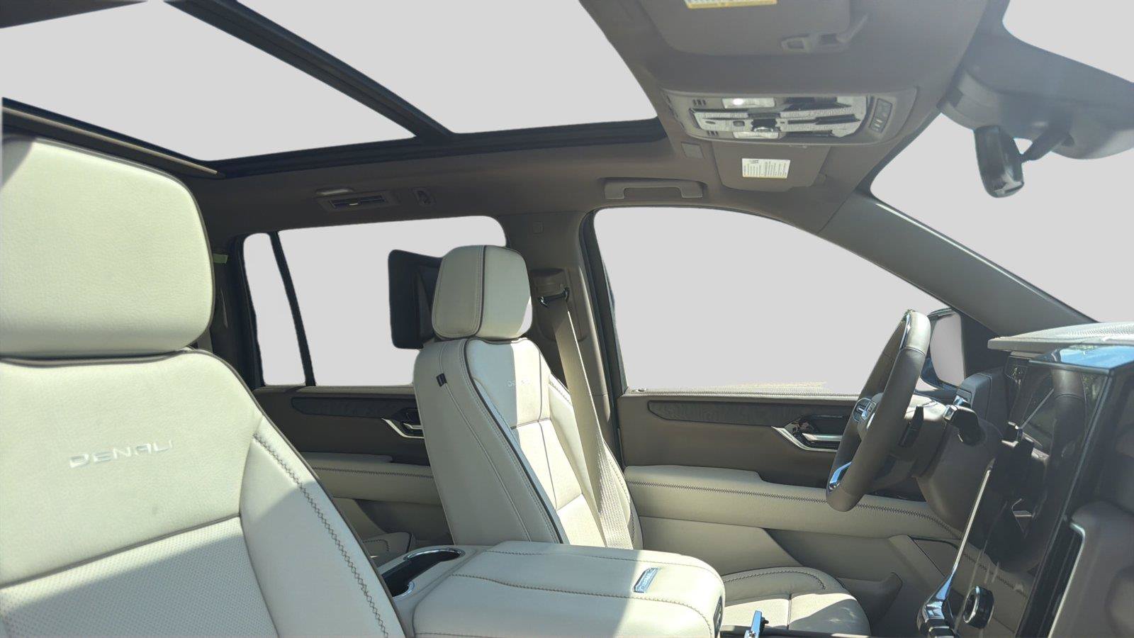 New 2026 GMC Yukon XL Denali w/ Denali Reserve Package AWD/4WD image 28