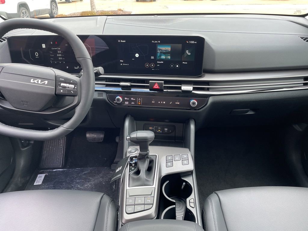 New 2026 Kia Sportage SX FWD image 12