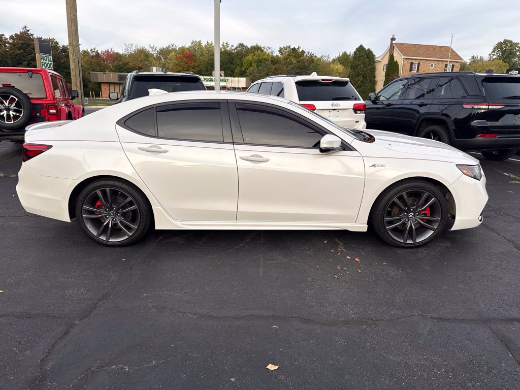 Used 2019 Acura TLX w/ Technology & A-SPEC Package FWD image 4