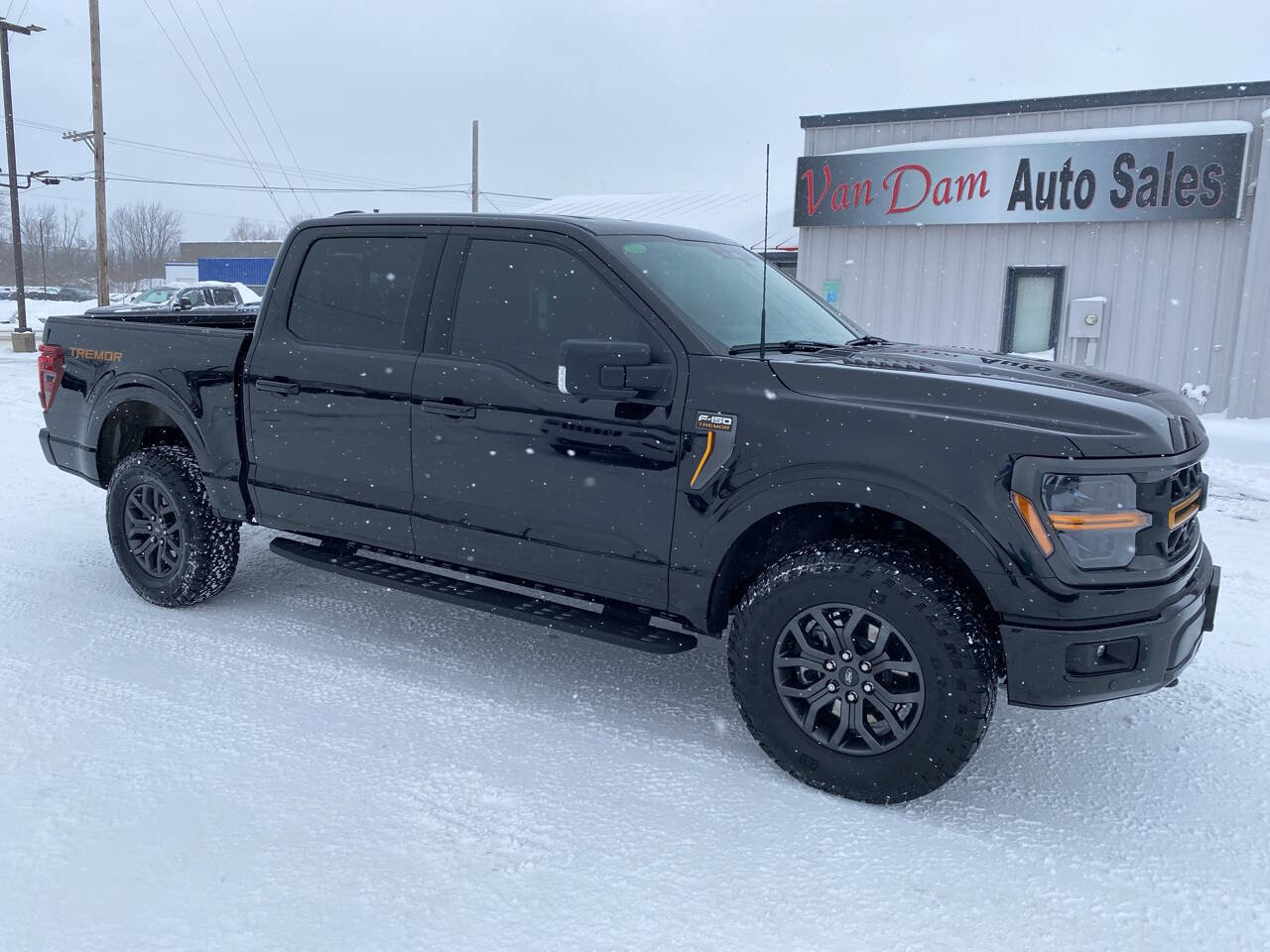 Used 2024 Ford F150 Tremor w/ Bed Utility Package image 3