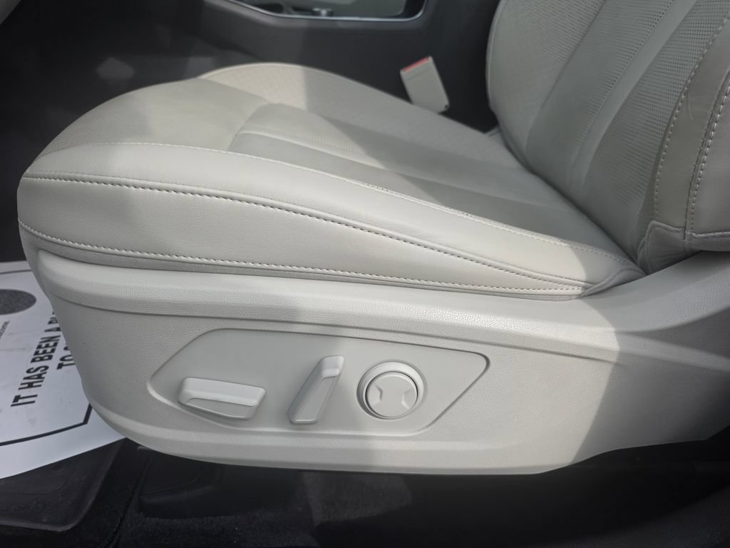 Used 2025 Kia Sorento X-Line EX AWD/4WD image 10