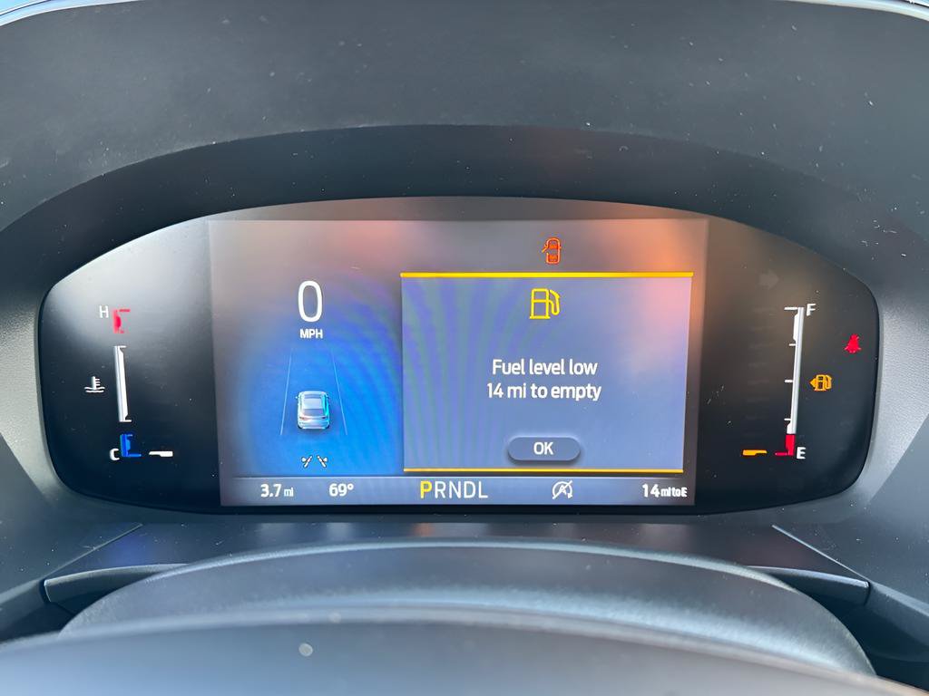 New 2026 Ford Escape ST-Line w/ Cold Weather Package FWD image 8