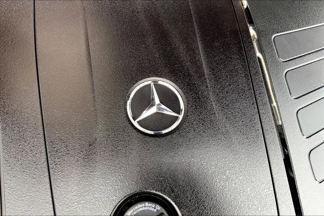 Used 2025 Mercedes-Benz C 300 4MATIC Sedan image 29