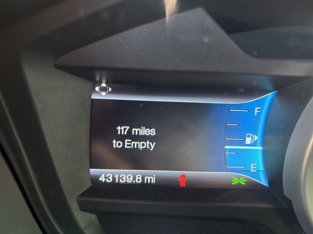 Used 2015 Ford Explorer XLT w/ Equipment Group 202A image 7