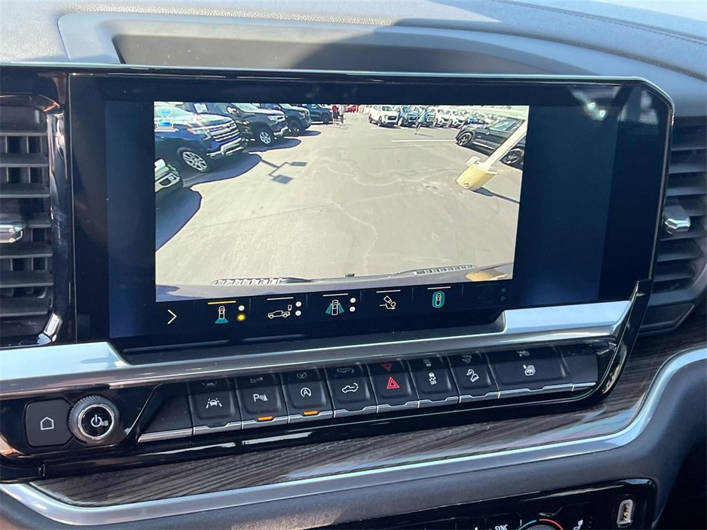 Certified 2022 Chevrolet Silverado 1500 LT Trail Boss w/ Convenience Package II image 23