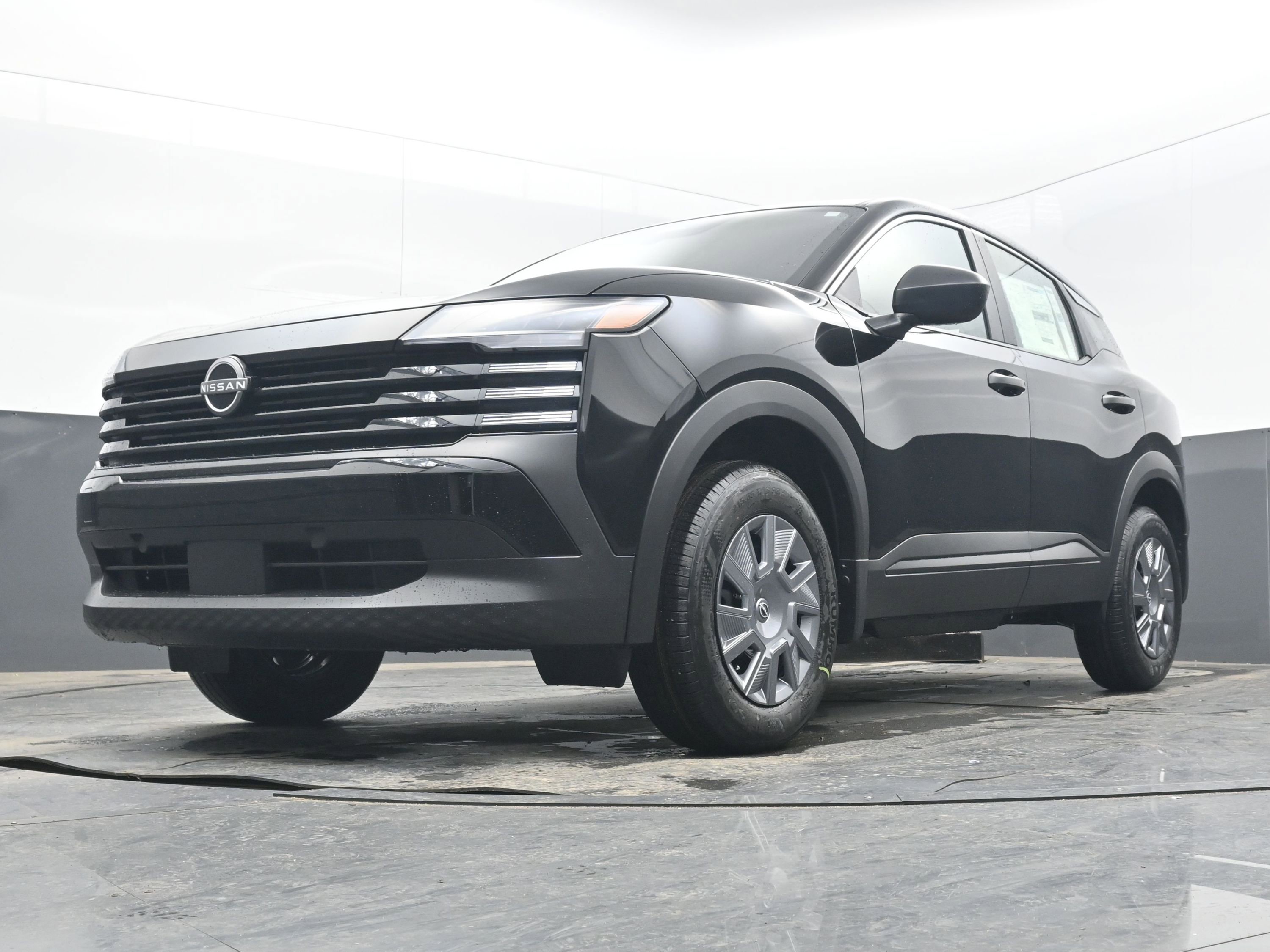 New 2026 Nissan Kicks S image 24