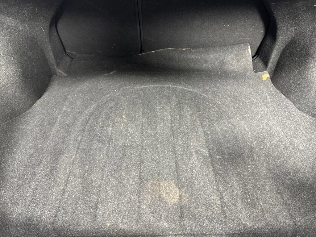 Used 2021 Hyundai Elantra Limited image 23