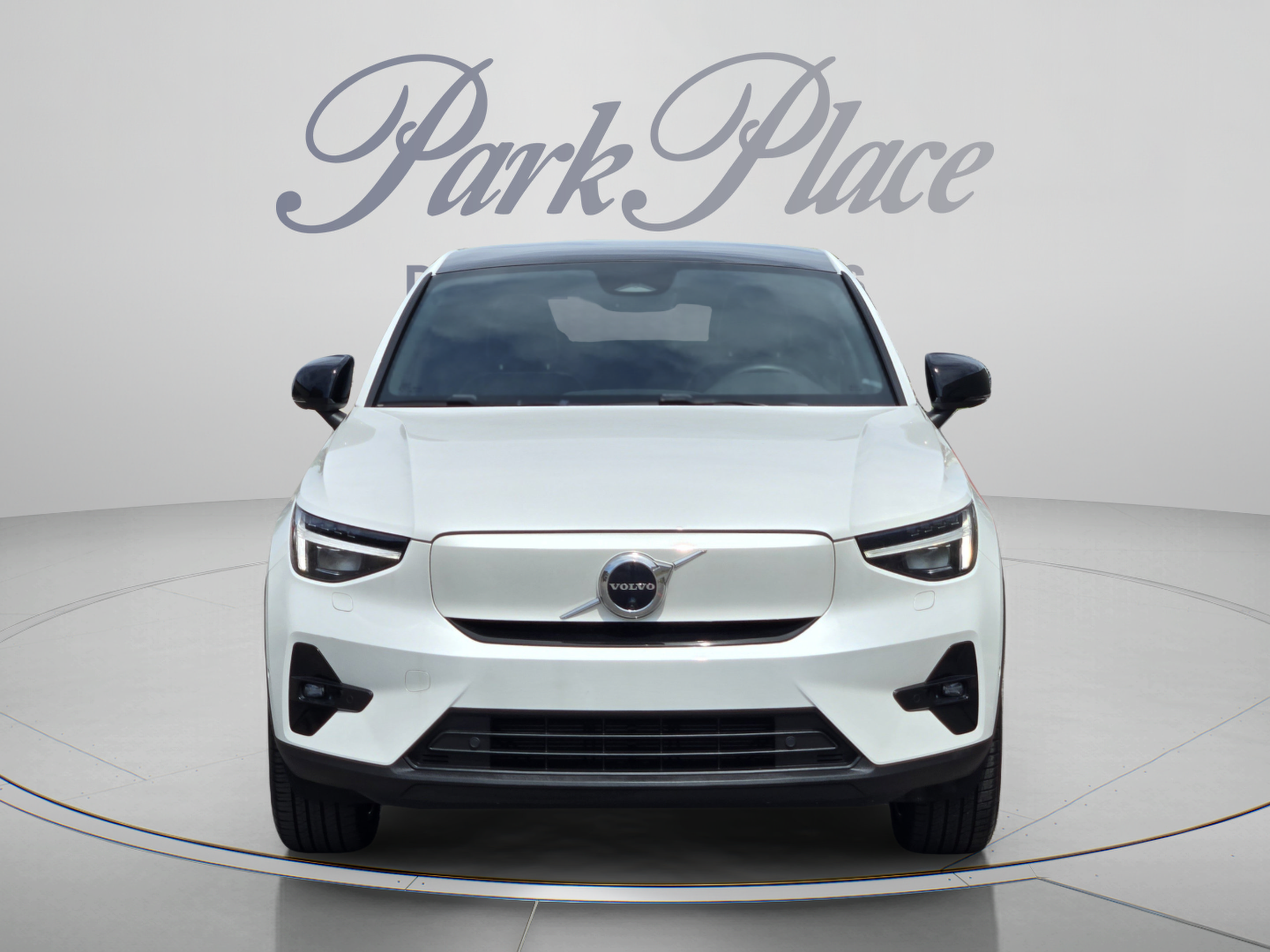 Used 2023 Volvo C40 P8 Recharge Ultimate AWD/4WD image 9