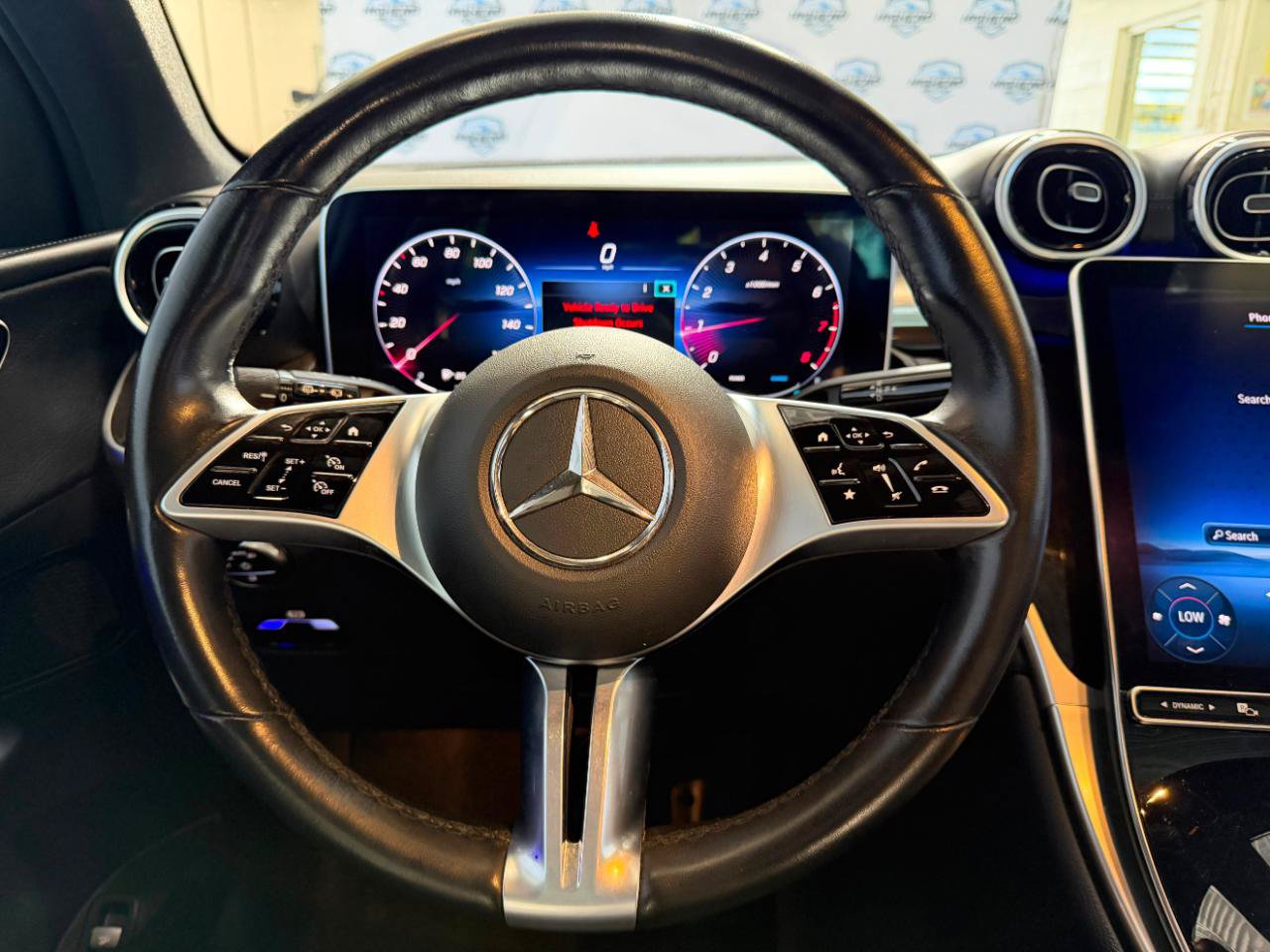 Used 2023 Mercedes-Benz GLC 300 4MATIC image 30