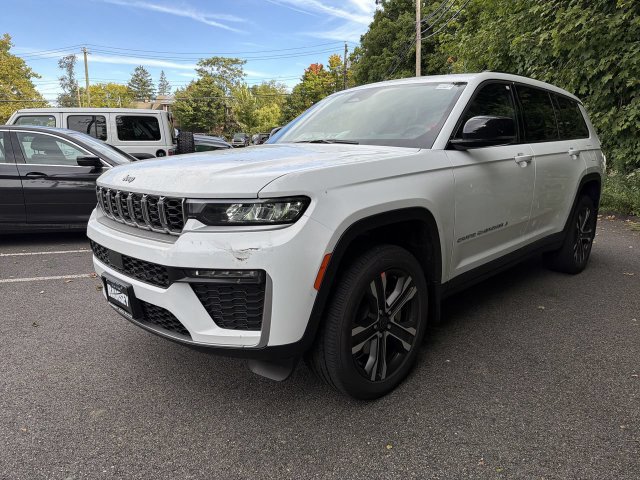 New 2027 Jeep Grand Cherokee L Limited AWD/4WD image 4