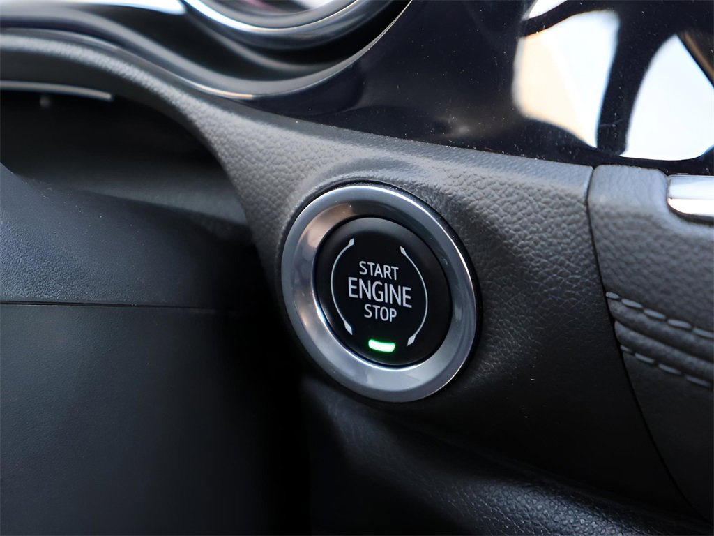 Used 2023 Buick Encore GX Select w/ Sport Touring Package image 27