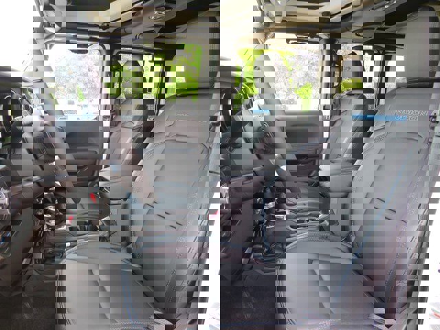 New 2023 Jeep Wrangler Rubicon w/ Steel Bumper Group image 18