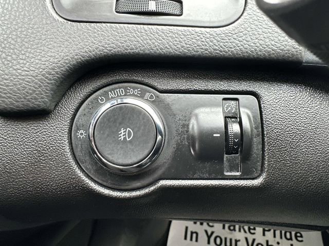 Used 2015 Buick Regal Premium w/ Driver Confidence Package #1 image 39
