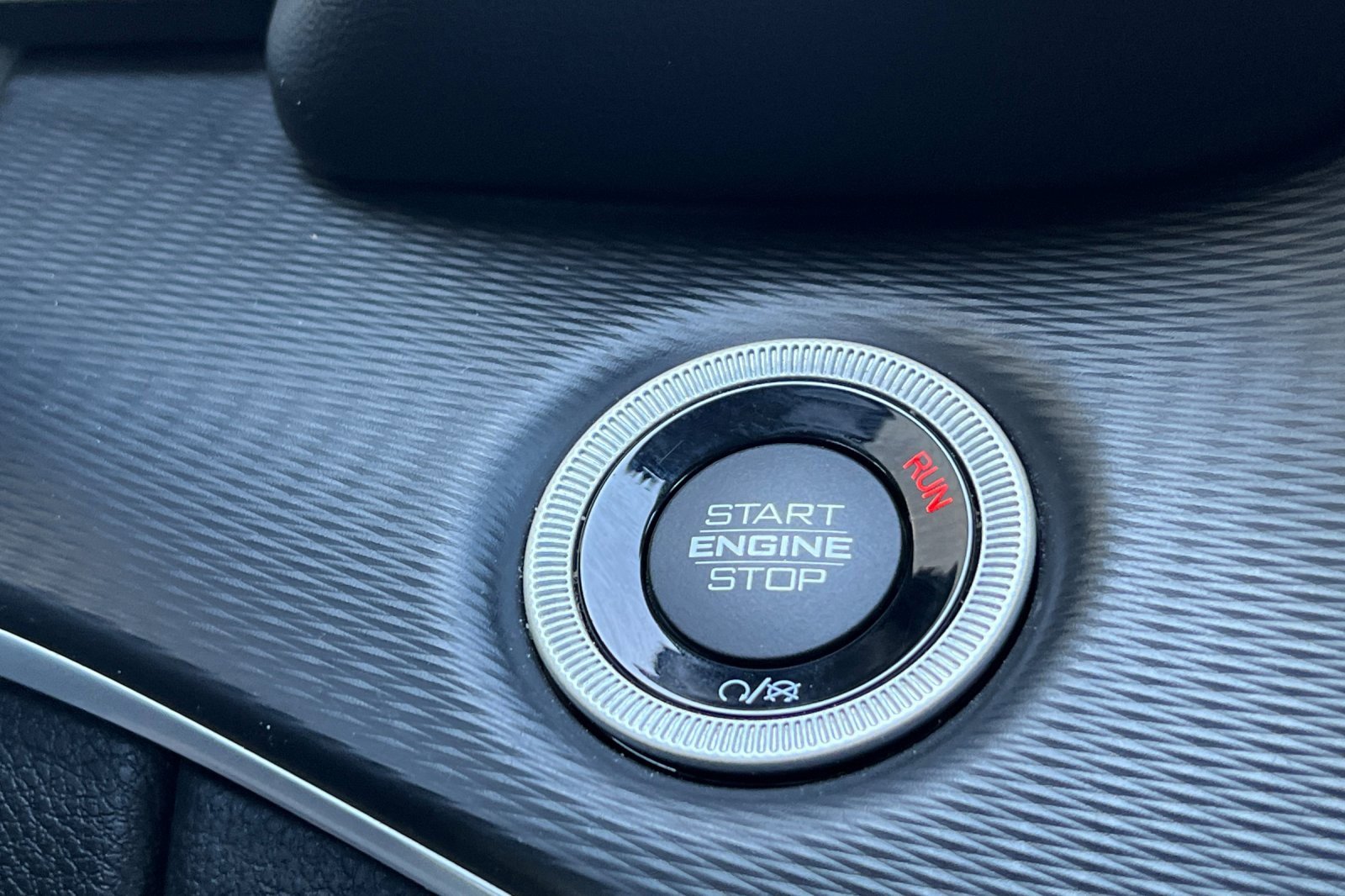 Used 2023 Jeep Grand Cherokee L Laredo image 20