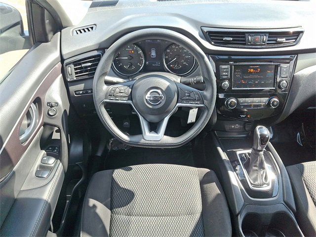 Used 2019 Nissan Rogue Sport S image 11