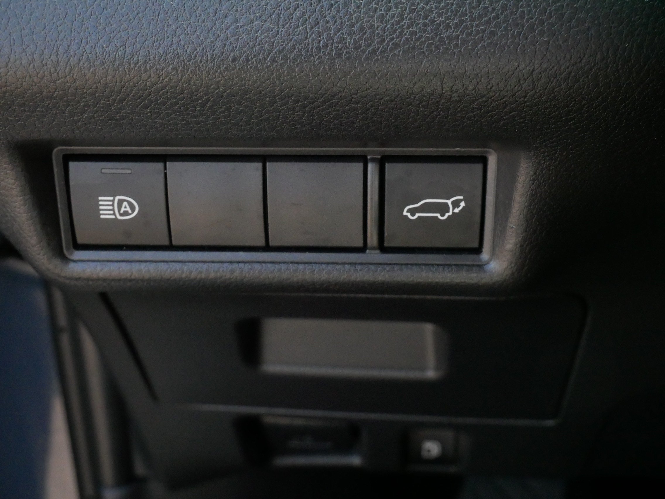 Used 2024 Toyota Grand Highlander AWD image 27