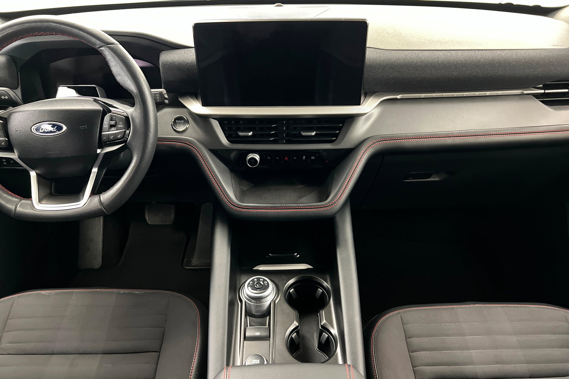 Used 2025 Ford Explorer ST-Line image 14