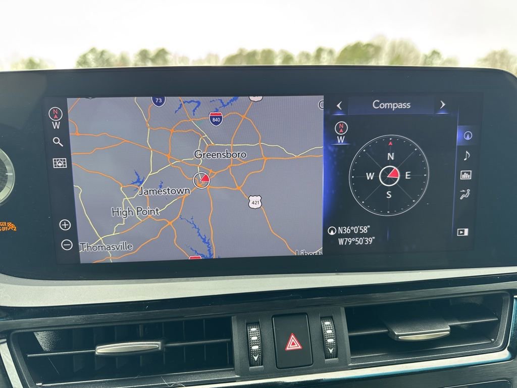 Used 2022 Lexus ES 300h F Sport image 20