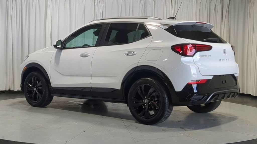Used 2024 Buick Encore GX Sport Touring w/ Advanced Technology Package AWD/4WD image 6