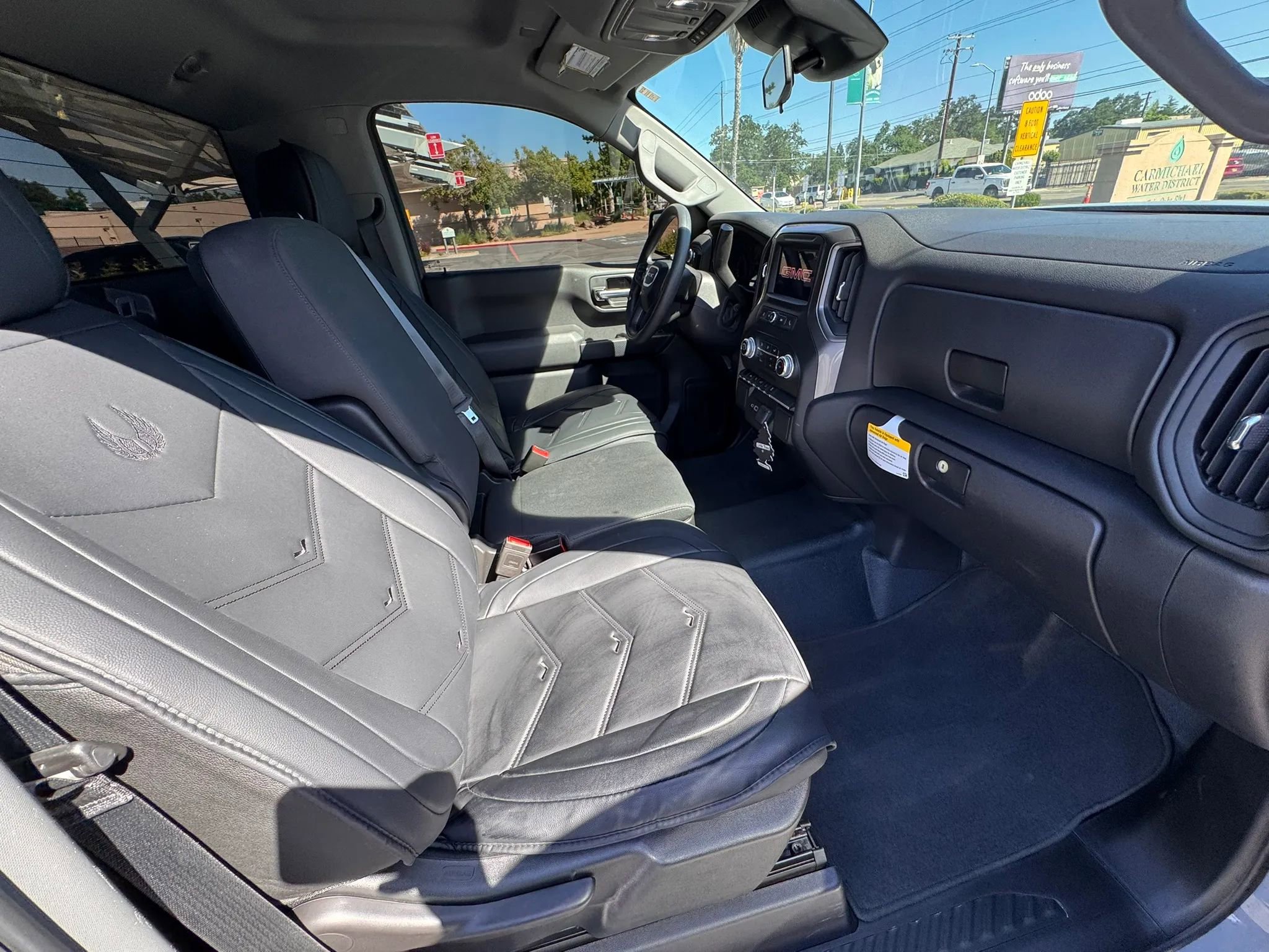 Used 2025 GMC Sierra 1500 Pro w/ Pro Value Package AWD/4WD image 12