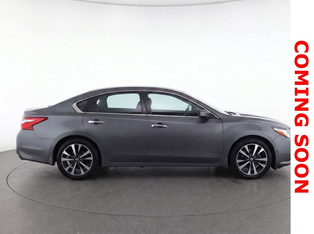 Used 2017 Nissan Altima 2.5 S w/ Power Driver Seat Package FWD image 10