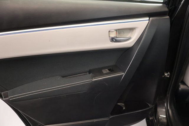 Used 2014 Toyota Corolla LE FWD image 24