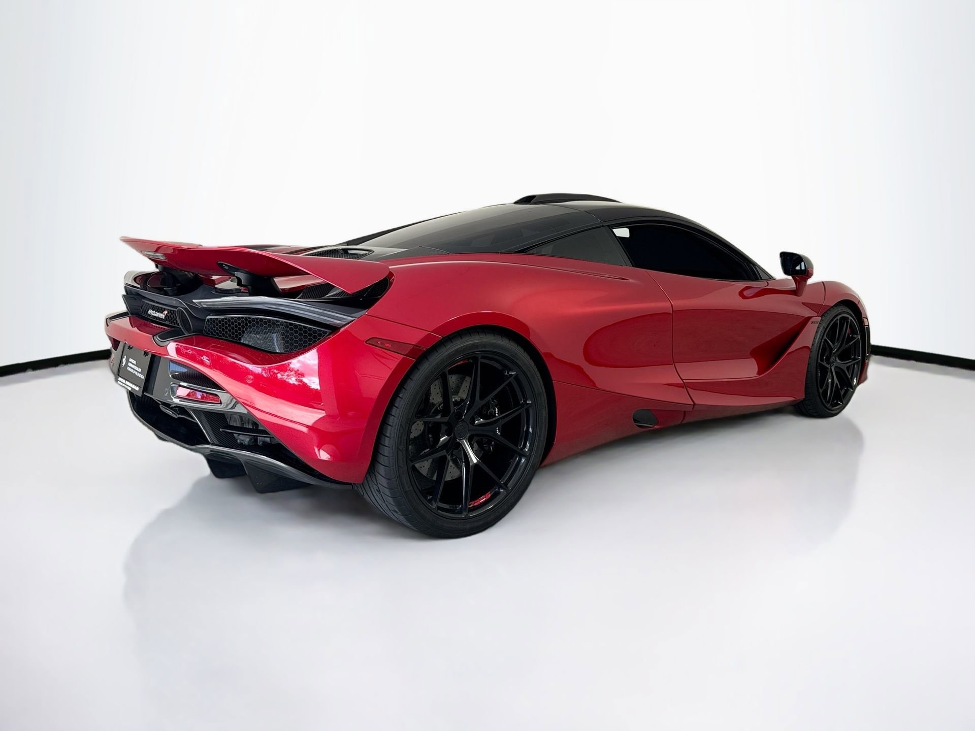 Used 2018 McLaren 720S image 7