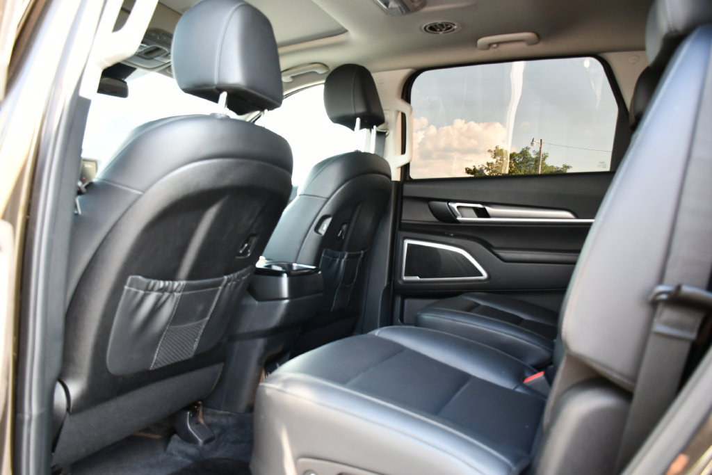 Used 2022 Kia Telluride S AWD/4WD image 18