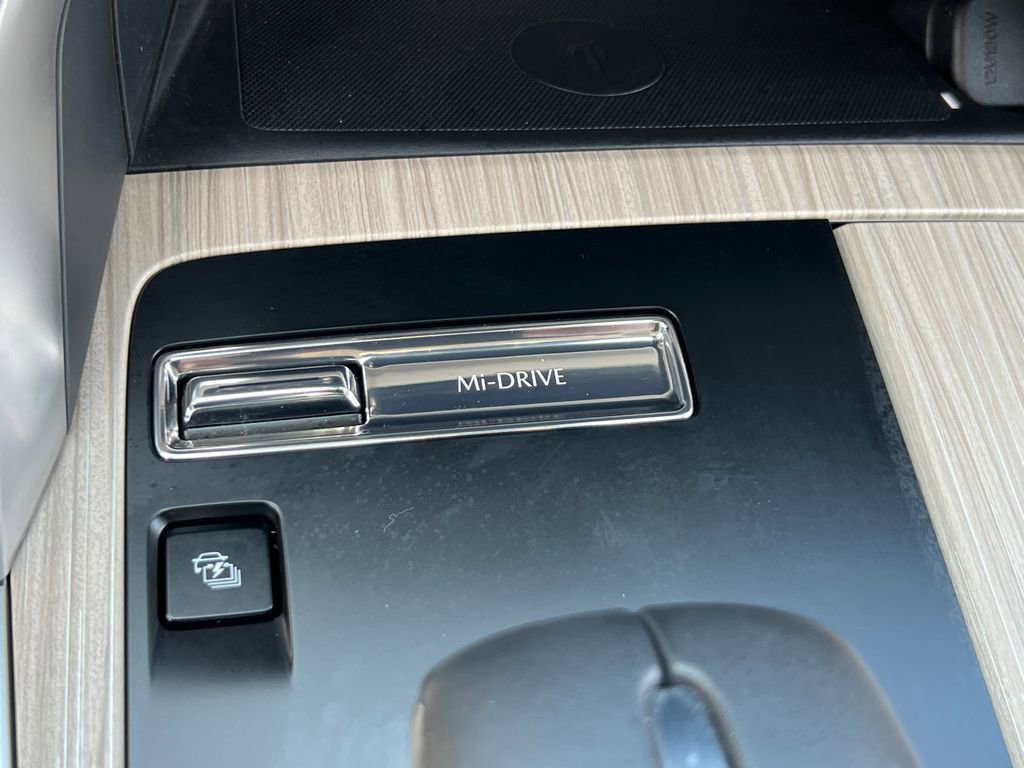 Used 2024 MAZDA CX-90 Plug-In Hybrid w/ Premium Plus image 34