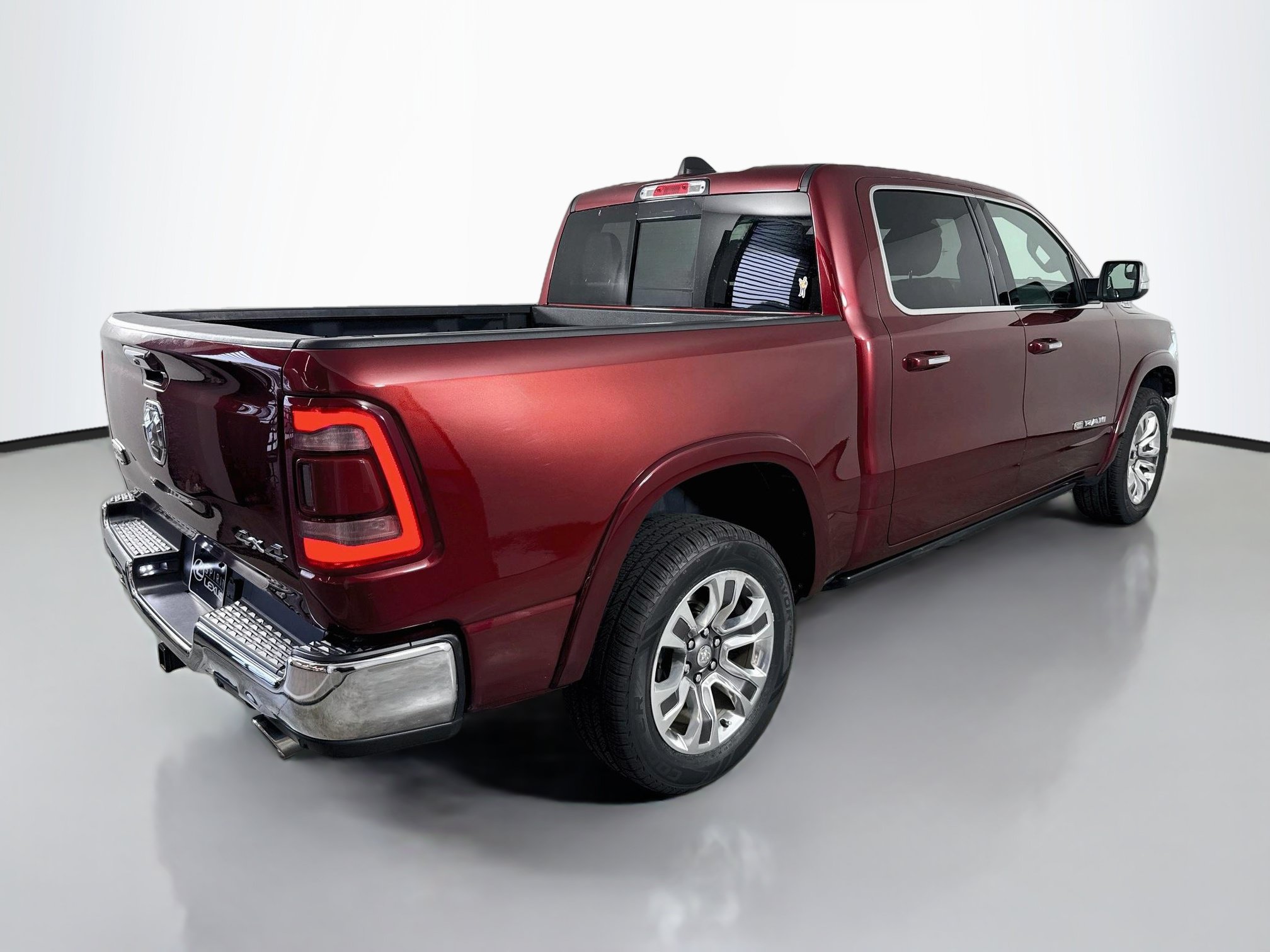 Used 2019 RAM 1500 Limited AWD/4WD image 7