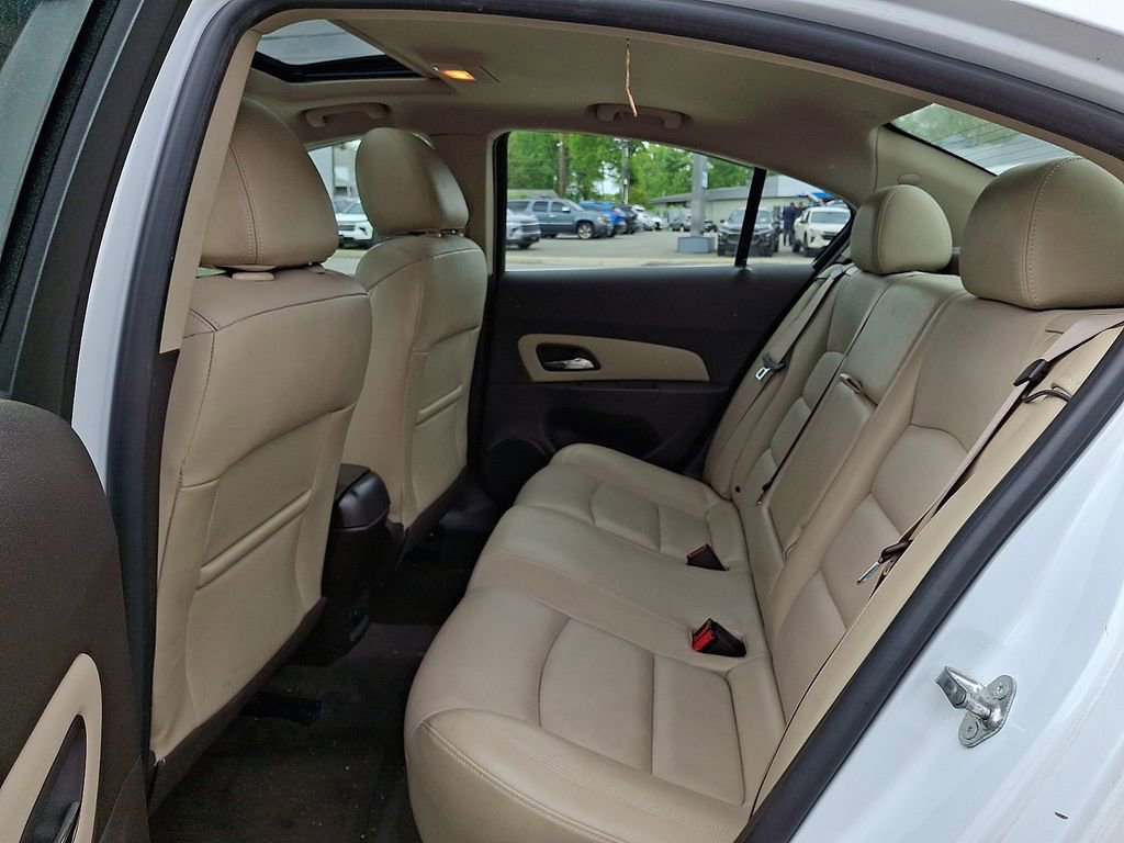 Used 2014 Chevrolet Cruze LTZ w/ RS Package FWD image 10