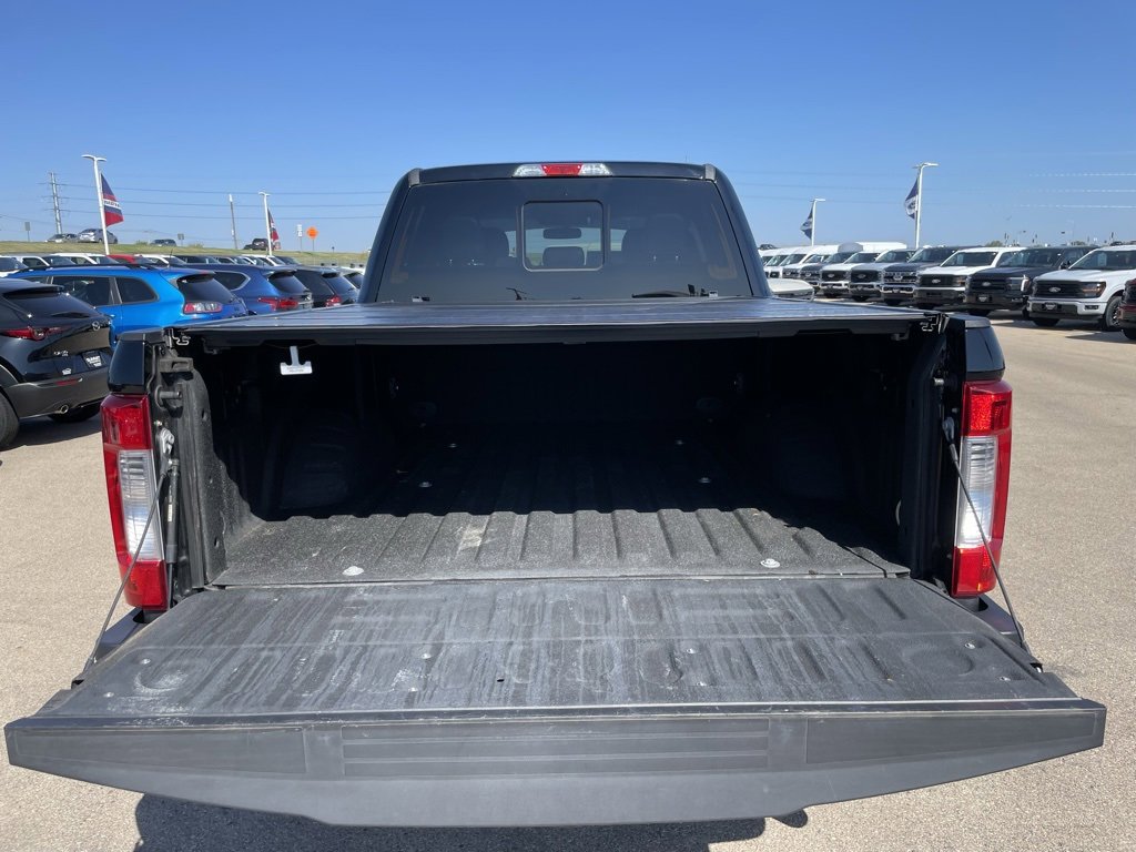 Used 2017 Ford F250 Lariat w/ Chrome Package image 33
