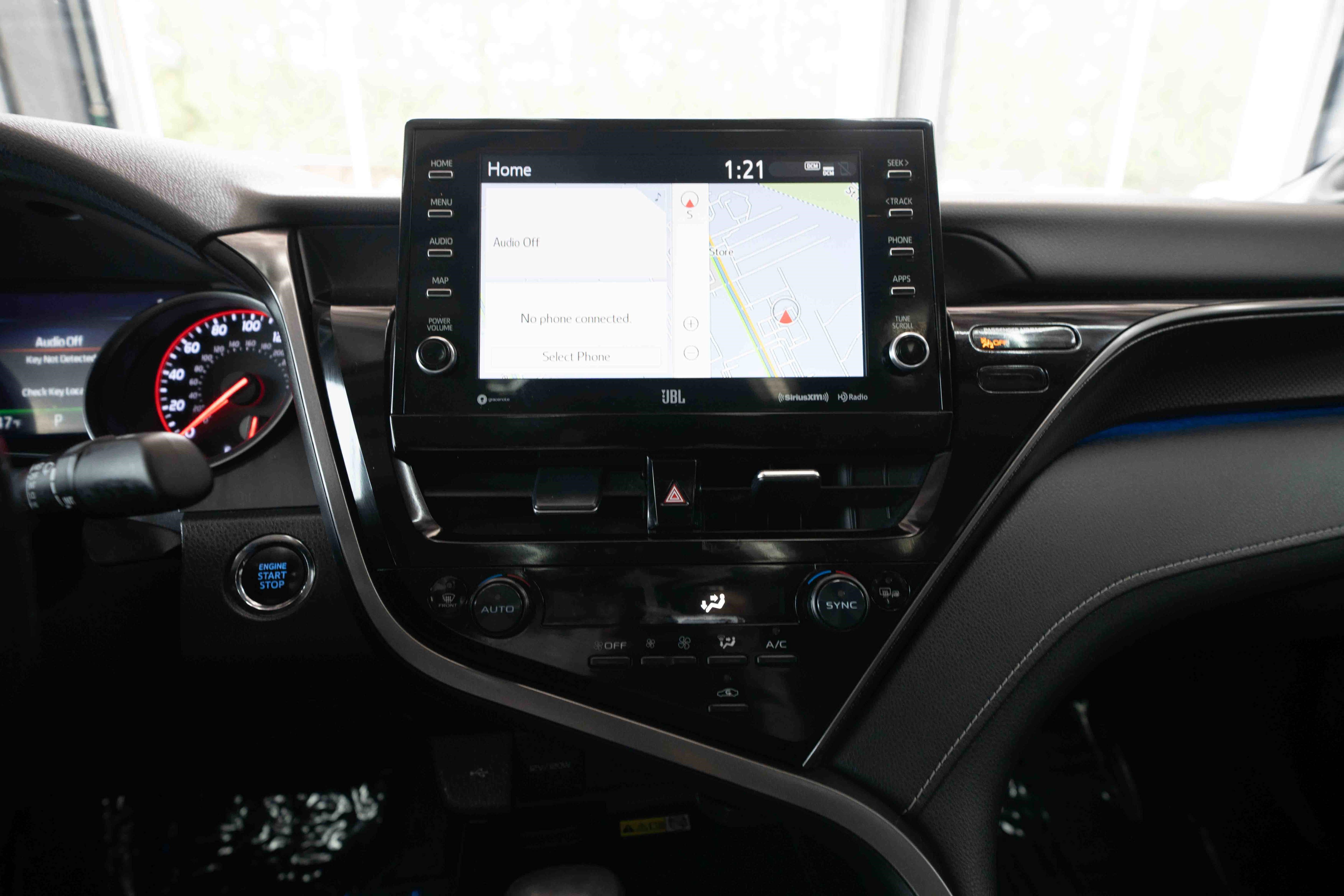 Used 2024 Toyota Camry XSE w/ Navigation Package AWD/4WD image 17