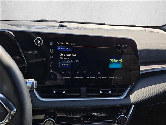 Used 2025 Chevrolet Equinox LT FWD image 11