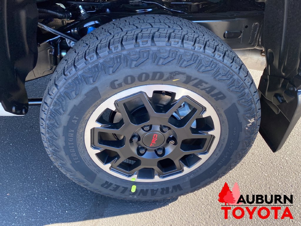 New 2026 Toyota Tacoma TRD Off-Road AWD/4WD image 22