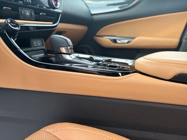 Used 2025 Lexus NX 350 AWD w/ Accessory Package (2T) image 21