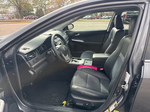 Used 2012 Toyota Camry SE image 19