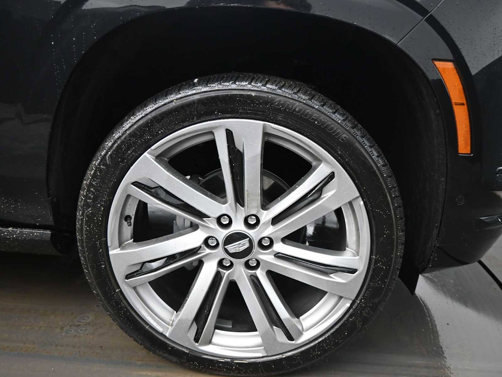 Used 2025 Cadillac Escalade Sport w/ Touring Package image 10